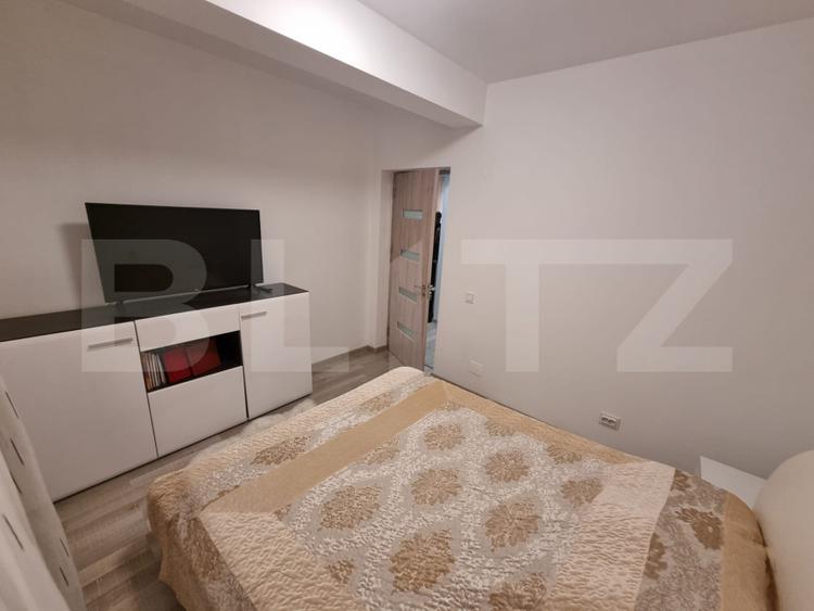 Apartament 3 camere bloc nou, 1 mai