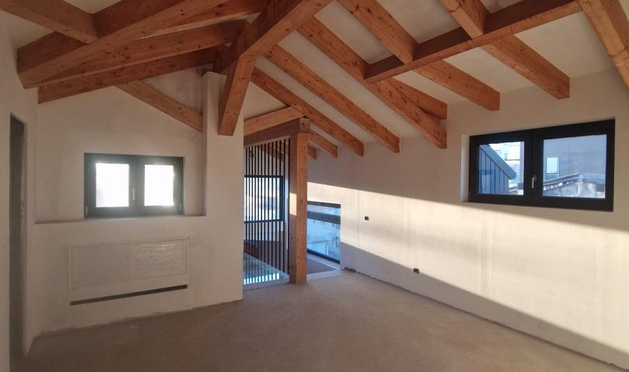 Penthouse 160 mp Aviatorilor