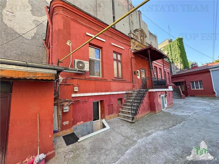 Apartament in vila de vanzare in zona Mosilor - Armeneasca