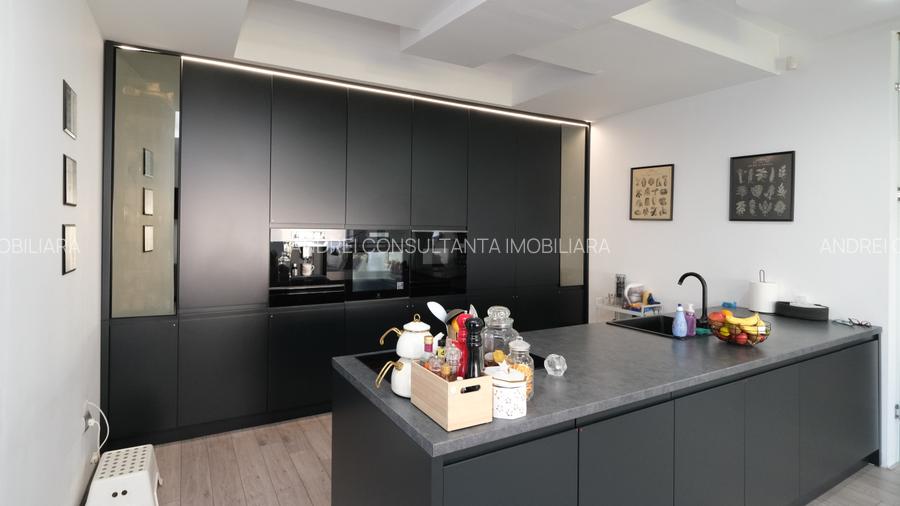Vanzare Ultracentral orasul Piatra Neamt compus din 3000 mp teren si 4 cladiri - 4