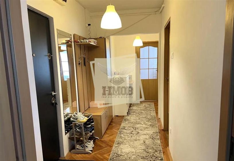 Apartament 2 camere cu balcon zona Turnisor