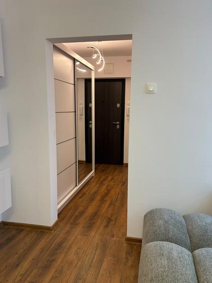 Apartament 3 camere -  RENOVAT - Berceni - Scoala 108