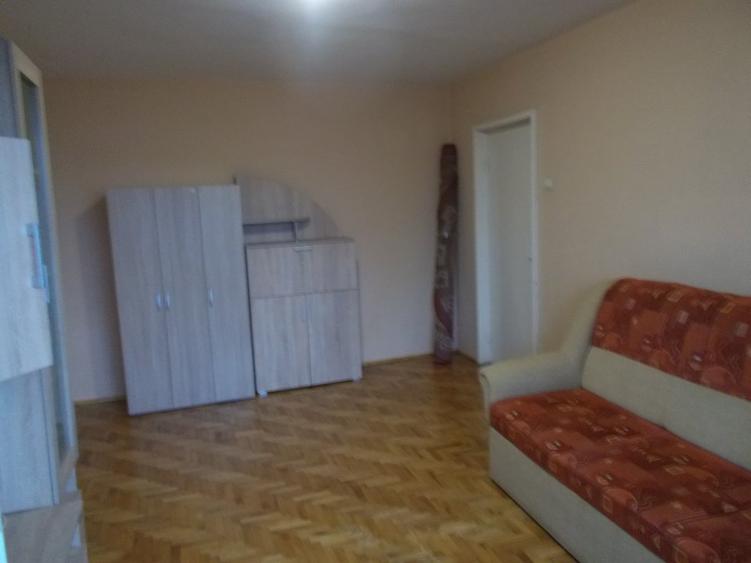 Proprietar Inchiriez ap 2 cam mare, insorit Astra  395 euro