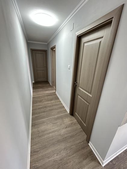 2 Cam--Sagului-5 Min de Centru--Renovat-Centrala-Balcon- 52MP-72.000 Euro !Neg