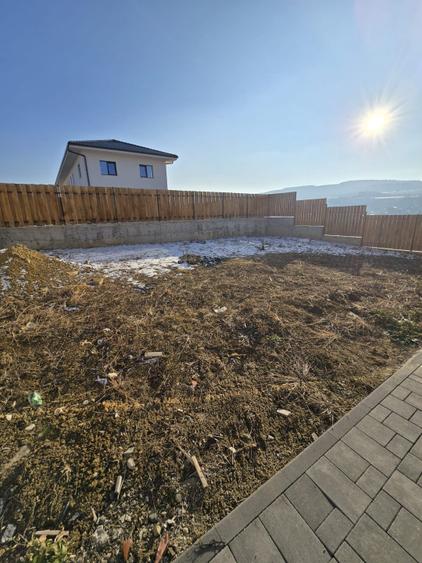 Duplex de vanzare, 4 camere, 120mp, 330mp teren, parcare,zona Chinteni