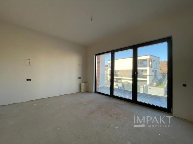 Duplex modern cu terase rooftop și vedere panoramica în Voronet