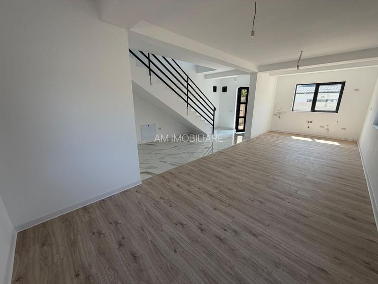 CASA INDIVIDUALA- TEREN 320 MP, MUTARE IMEDIATA, PARCARE, COMIS 0% - 9