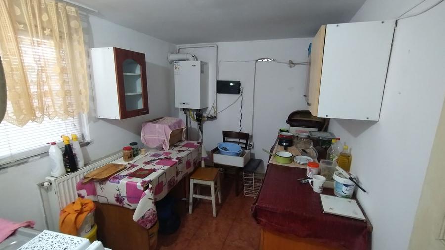 Teren cu casa demolabila in INEL 2