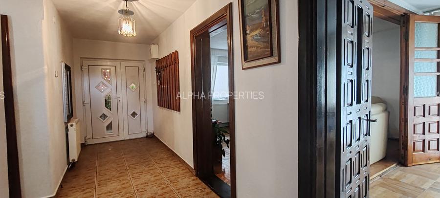 CASA ROMANEASCA IN VECHEA CETATE DE SCAUN - LANGA MANASTIREA CURTEA DE ARGES - 26