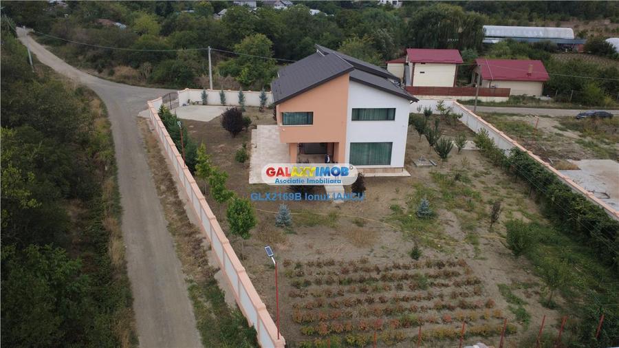 Casa Lux Mihailesti 6 Camere 300 m.p.