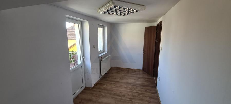Spațiu birouri 68 mp utili 4 camere hol acces si balcon Bvd Victoriei