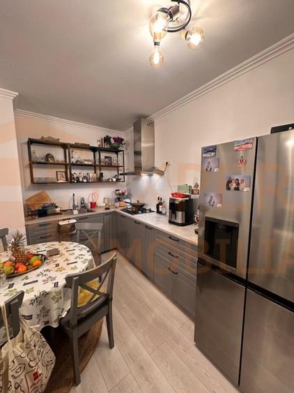 Casă 3 camere de vânzare în zona Dacia - Constanța | Renovată 2024