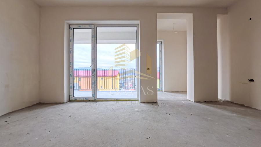 Apartament în bloc Nou de 3 camere - Parcare | Baciu