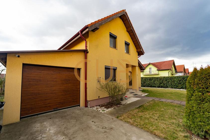 REZERVAT - Casă individuală | Teren 630 mp, centrala, garaj, Ghiroda