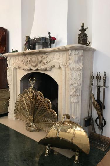 Conac neoromânesc în stil brâncovenesc | 600 mp utili | Domeniu de 2.400 mp