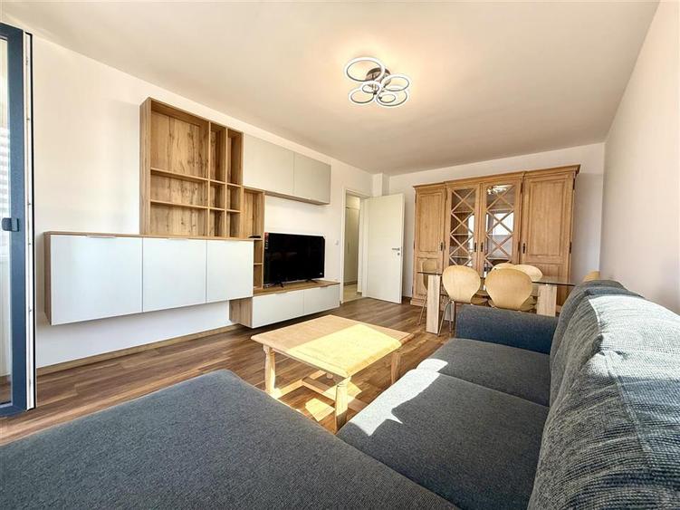 Apartament 3 camere / Tractorul / Parcare subterana