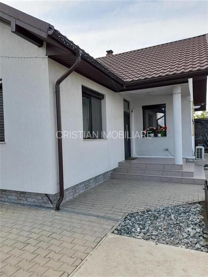 Vila P+M constructie 2020, pretabila doua famiili, teren 620 mp, Cazasu - 5