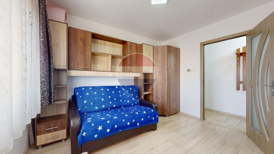 Apartament cu 3 camere decomandat, 2 parcări & boxă dublă – Bartolomeu