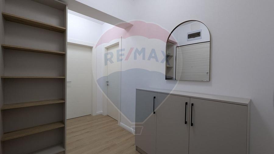Apartament cu 2 camere de închiriat în zona Splaiul Unirii