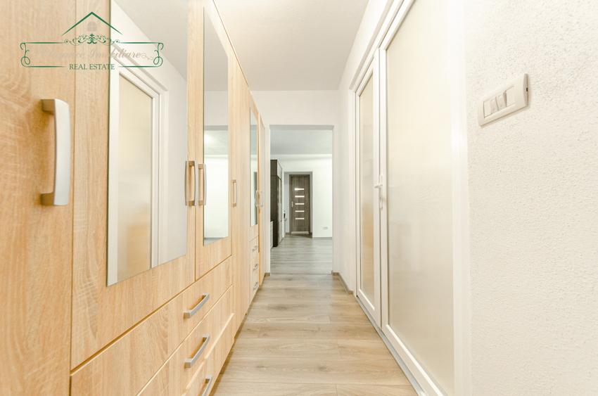 Apartament 2 camere cu centrala proprie, zona Miorita, Arad