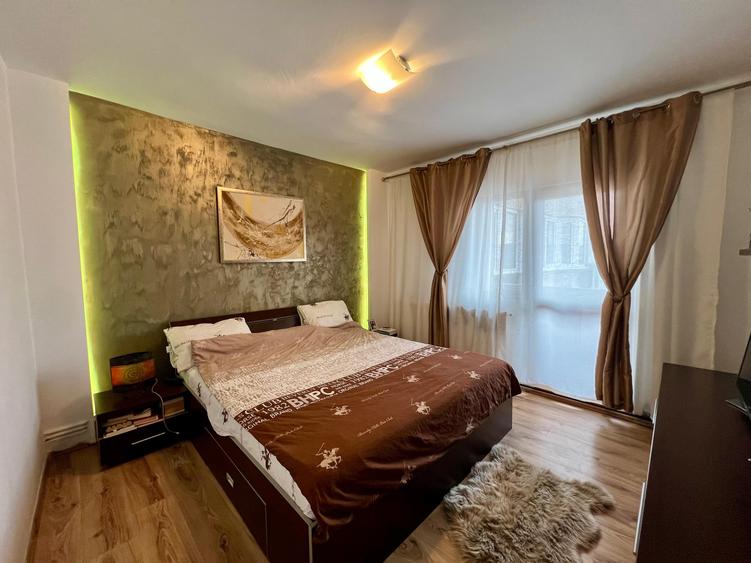De vânzare | Apartament 3 camere | Semicentral | Etaj 7 | 2 băi | 2 balcoane
