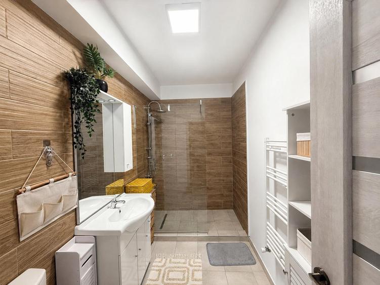 Apartament modern cu 2 camere, 51,4 mp + balcon, parcare inclusă – Str. Fagului.