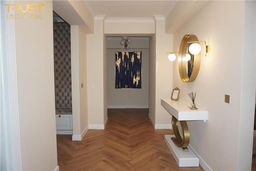 Penthouse exclusivit,200 mp,3 dormitoare, 3 bai, Parcare