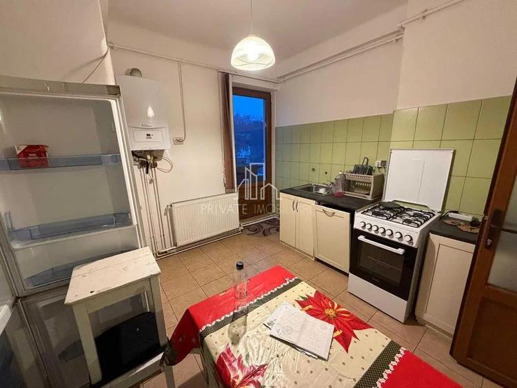 Apartament cu 2 camere, semicentral, etajul 1, Gh Doja
