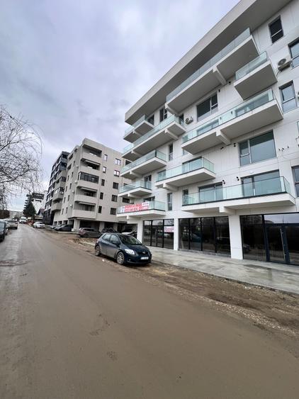 Campus -Universitate spațiu stradal de închiriat