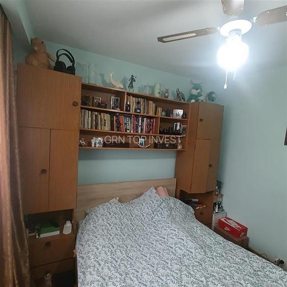 Apertament 2 camere decomandat balcon pivnita zona Valea Aurie - 10