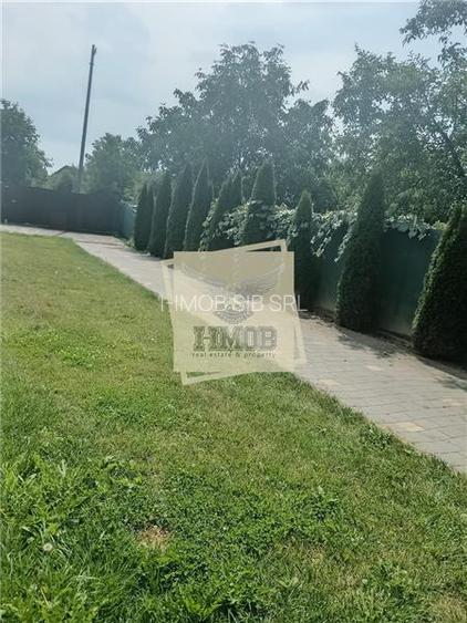 Casa cu 6 camere 2 bai si 650 mp teren in zona Calea Surii Mici - 2