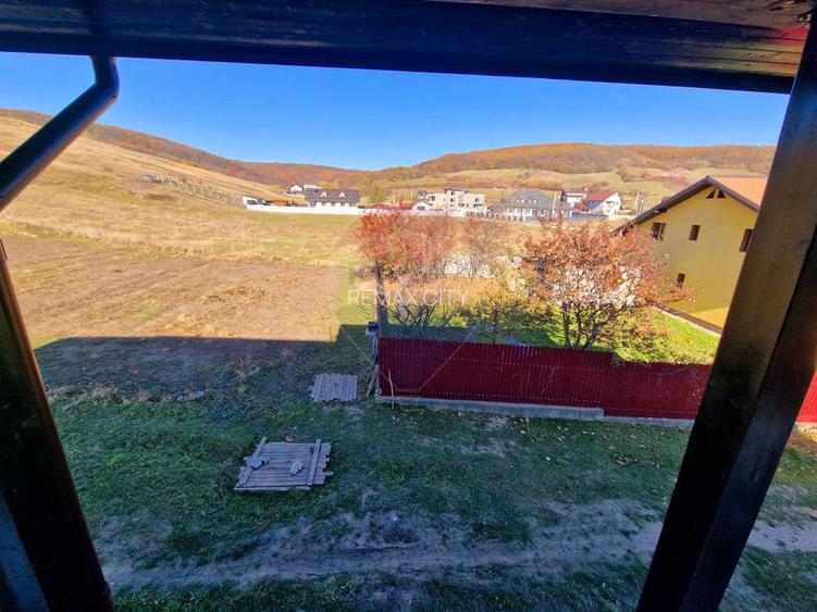 Casă / Vilă cu 8 camere de vânzare în zona Balaur - 55