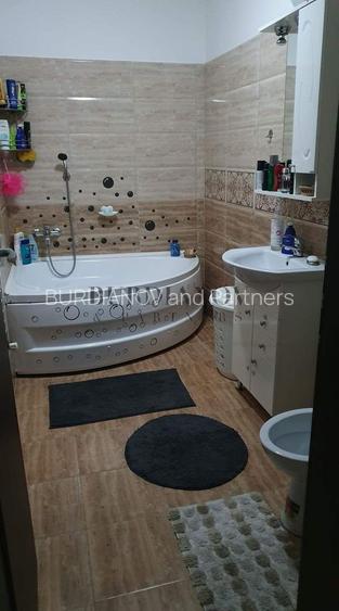 Apartament cu 2 camere - 62mpu - Parter - Loc de parcare - 1 Decembrie - 7