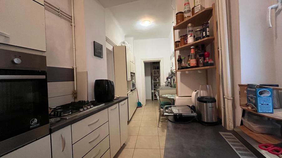 3 camere spațioase în centrul Bucureștiului, 3 balcoane, ideal investiție