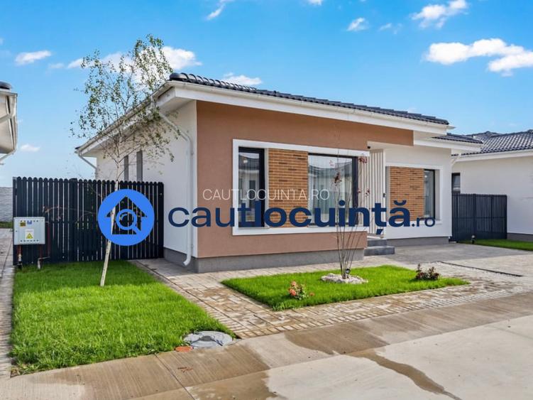 Vila Napoletană | De Vanzare | Încălzire in pardoseala | Curte - 2
