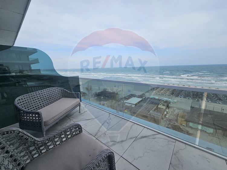 Apartament 3 camere cu terasa 50mp frontala spre mare în Namaia Nord