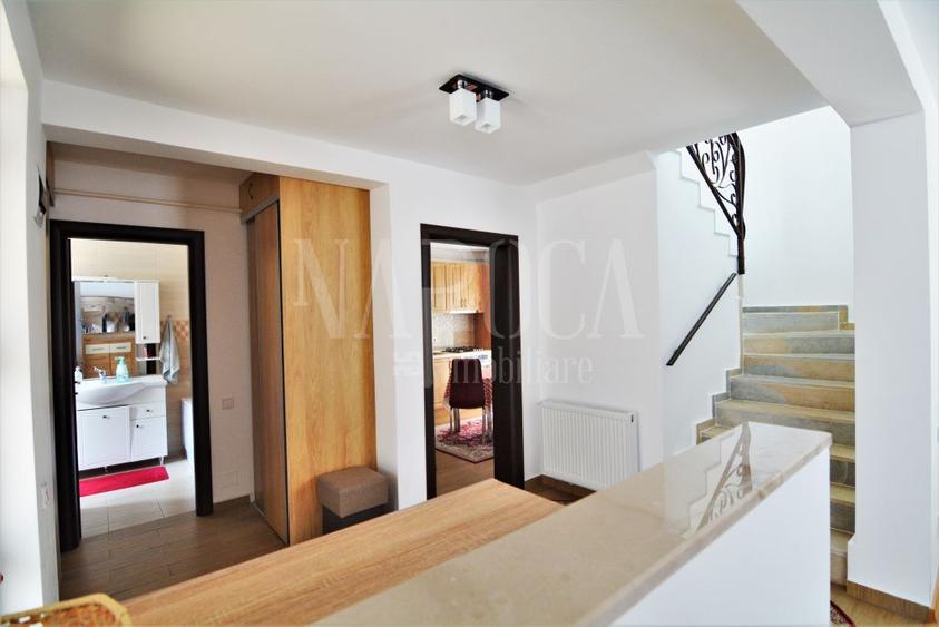 Casa 4 camere de vanzare in Floresti