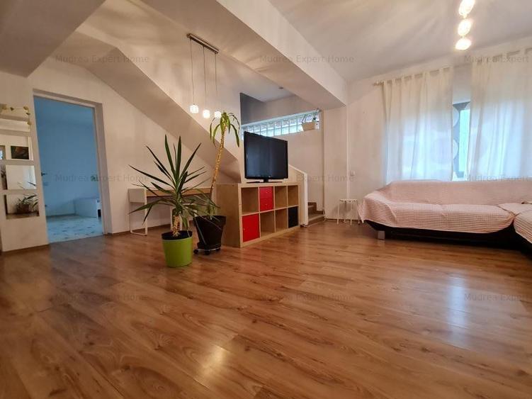 Casa indivduala pe parter - 3 camere -Corbeaca, strada Caisului padure
