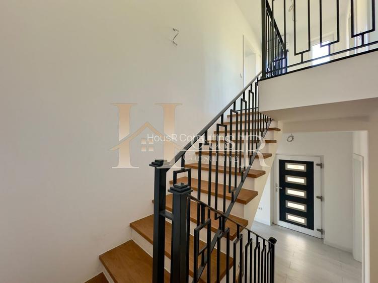 Duplex cu dormitor la parter. Bucatarie inchisa. Strada asfaltata ! - 16