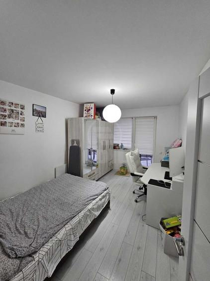 Apartament spațios de închiriat – 3 camere - terasă generoasă