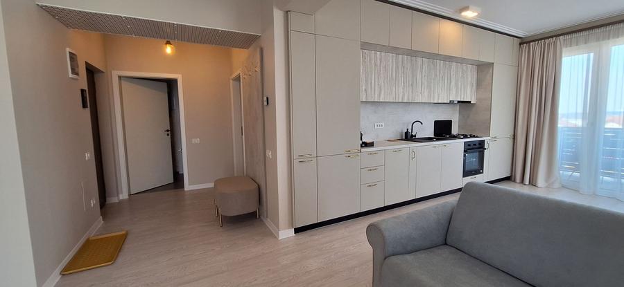 Apartament mobilat si utilat cu 2 locuri de parcare