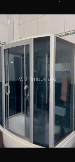 Palat unicat 84 camere, piscina,independent energetic - 11