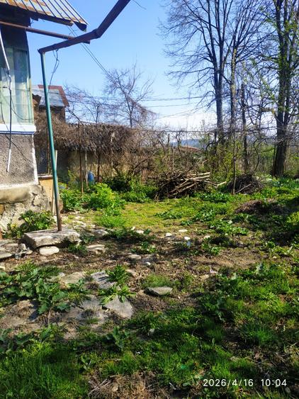 Pucioasa, casa si teren 1093 mp, gaze la poarta
