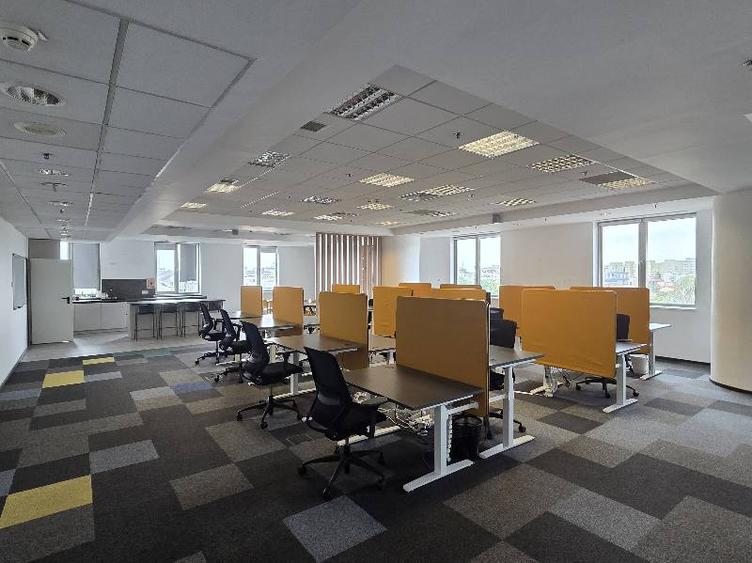 Bucharest Business Center, Victoriei, 396 - 4200 mp  0% comision!