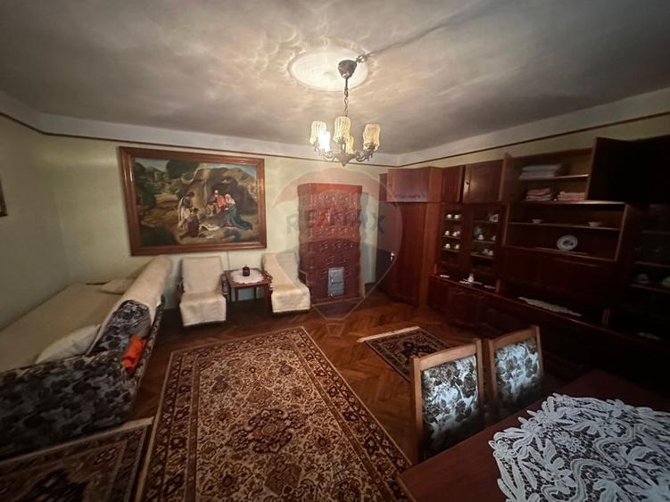 Viseul de Sus- CASA , priveliste, liniste ,