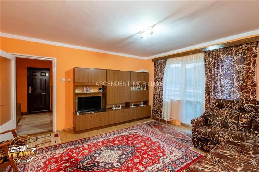 FILM! Apartament mobilat, cu 2 camere, etaj 1, central dar linistit, Covasna