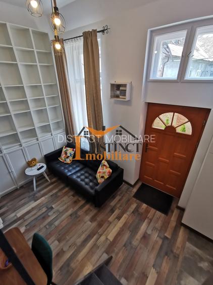 Apartament in casa, 3 camere, zona 15 Noiembrie - 6