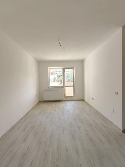 2 camere pentru birou - cabinet | Parter inalt | Parcare inclusa | Rezervelor 60