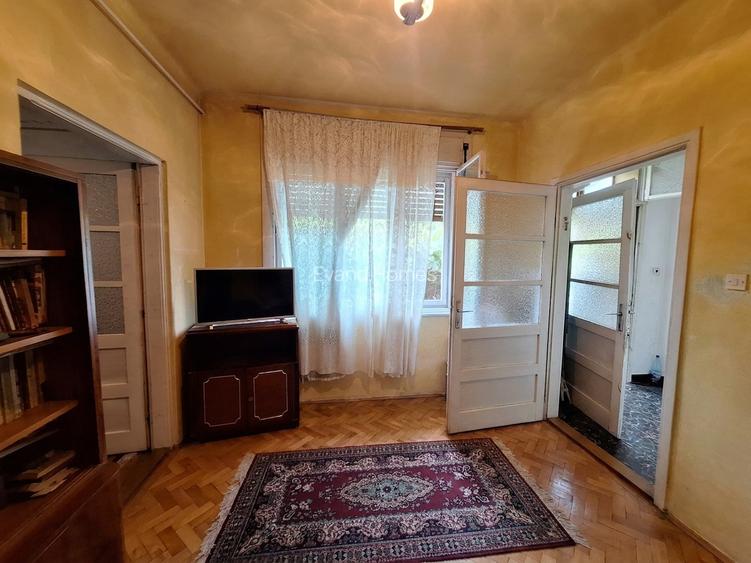 Casa tip duplex cu gradina generoasa-beci+bucatarie de vara+anexe –Zona Lunei - 7
