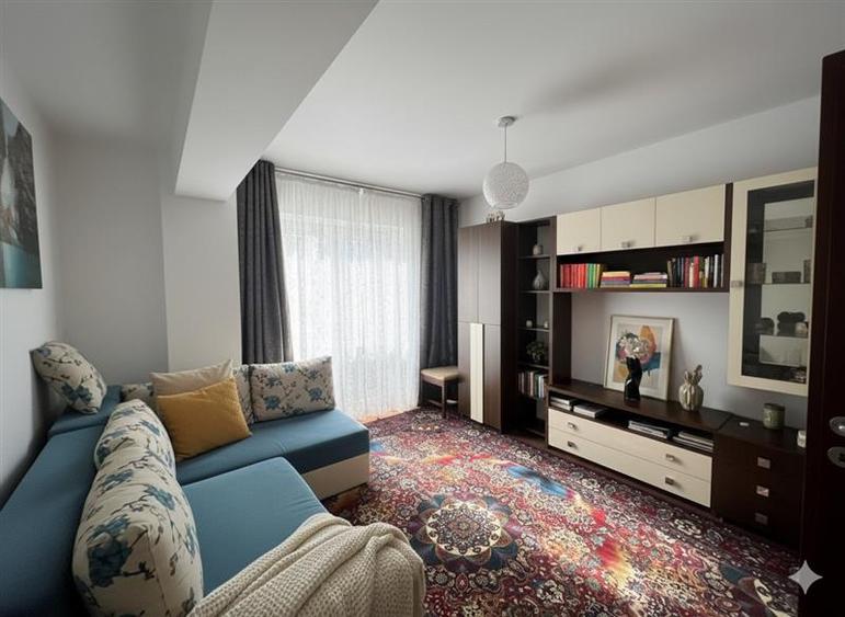 Apartament decomandat cu terasa in Cug